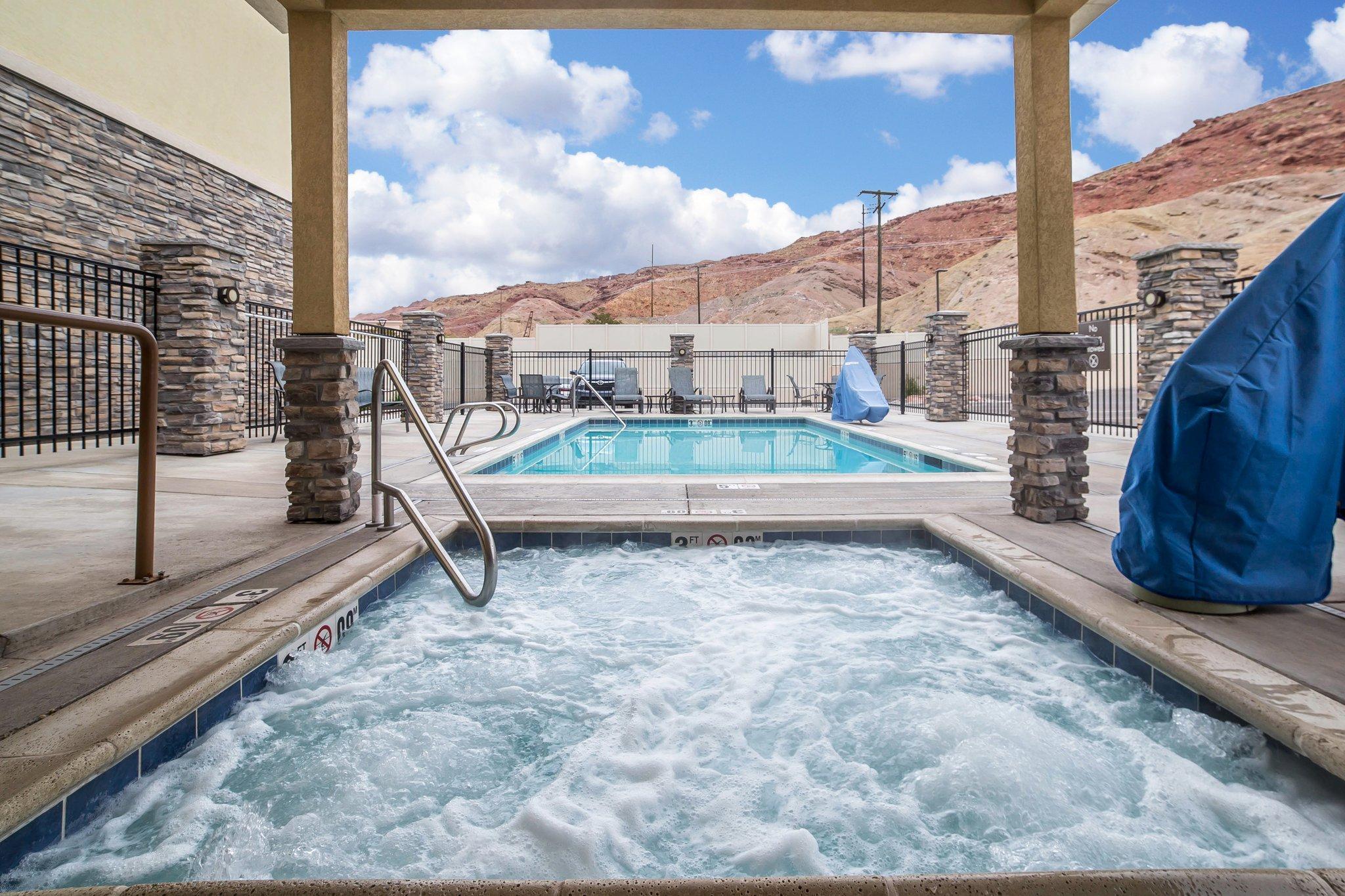 Quality Suites Moab Near Arches National Park Bagian luar foto
