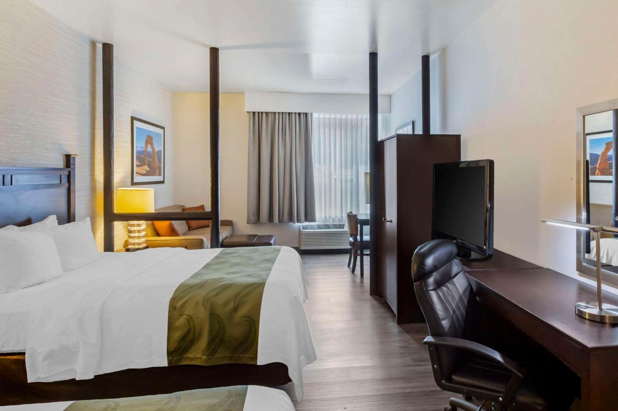 Quality Suites Moab Near Arches National Park Bagian luar foto