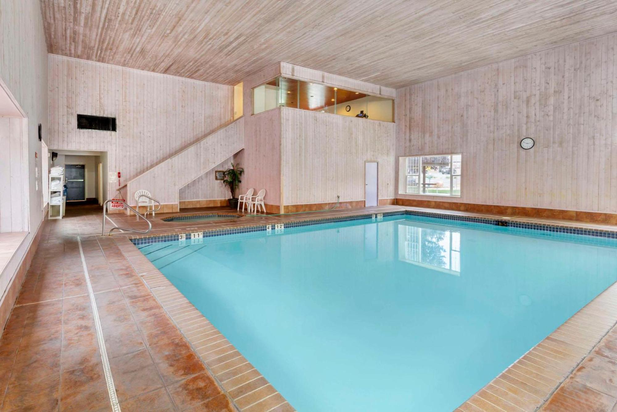Quality Suites Moab Near Arches National Park Bagian luar foto