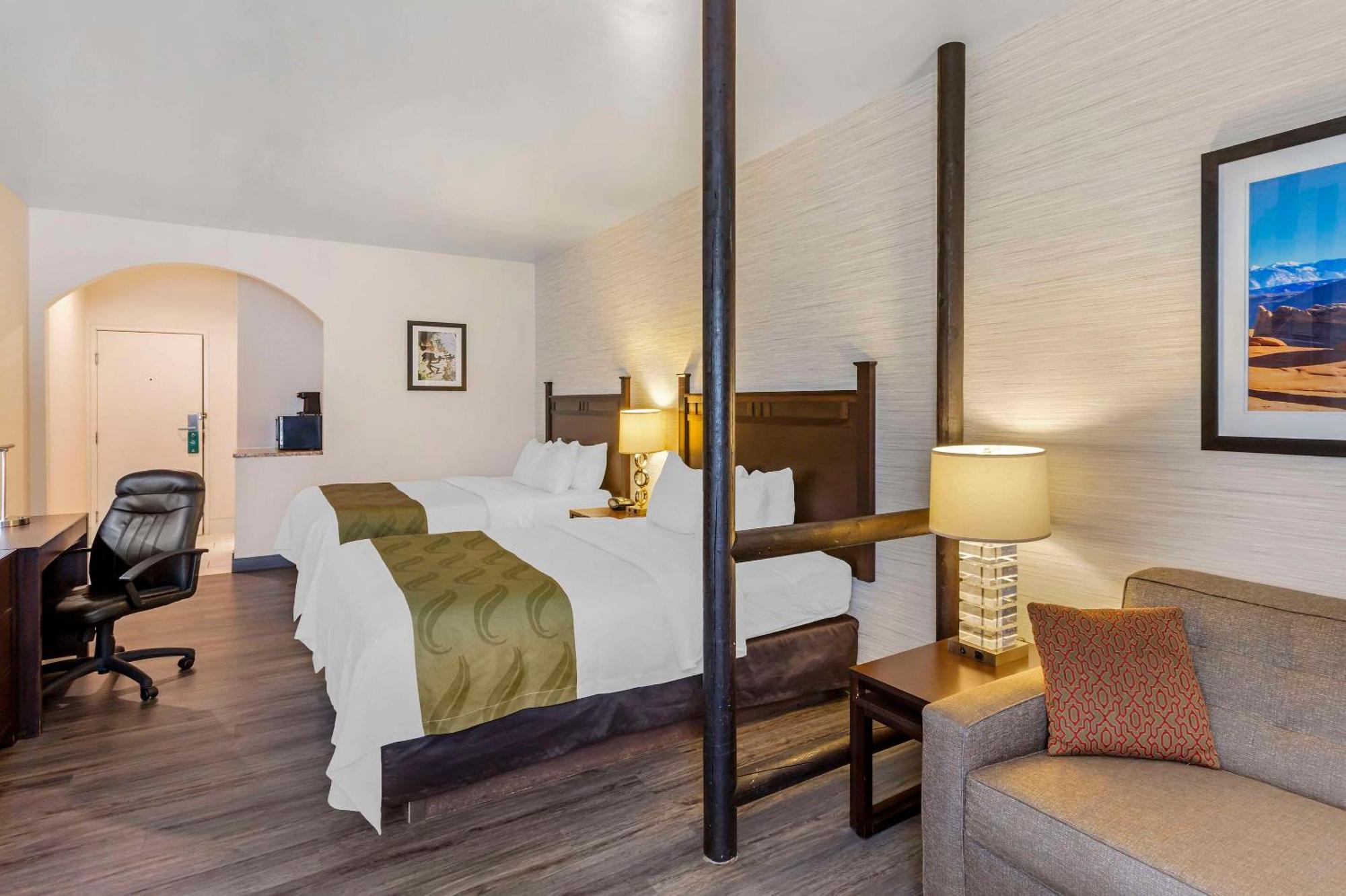 Quality Suites Moab Near Arches National Park Bagian luar foto